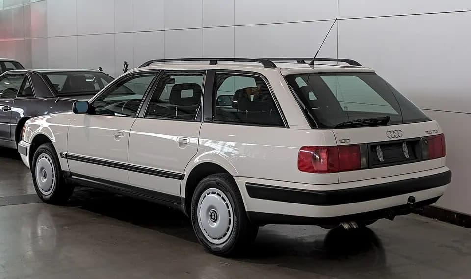 Eksempel på Audi 100 / A6 C4